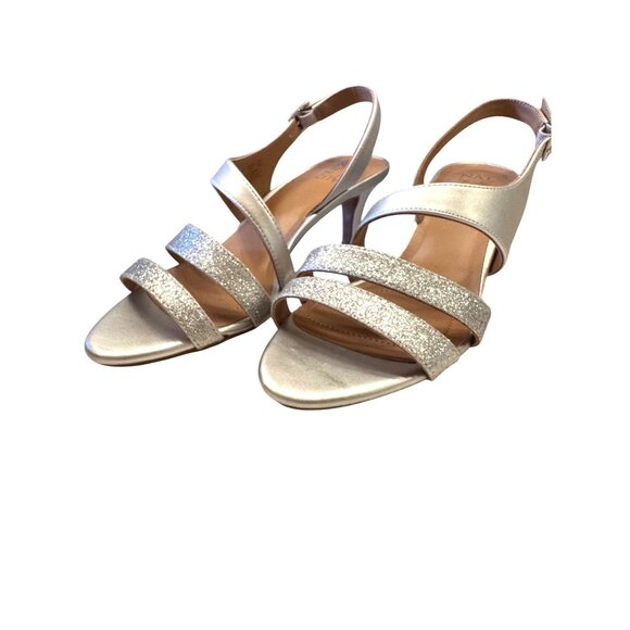 Naturalize Taimi Strappy Size 9 Mid Heel Slingback Silver Dress Sandals NWOB - Picture 11 of 13